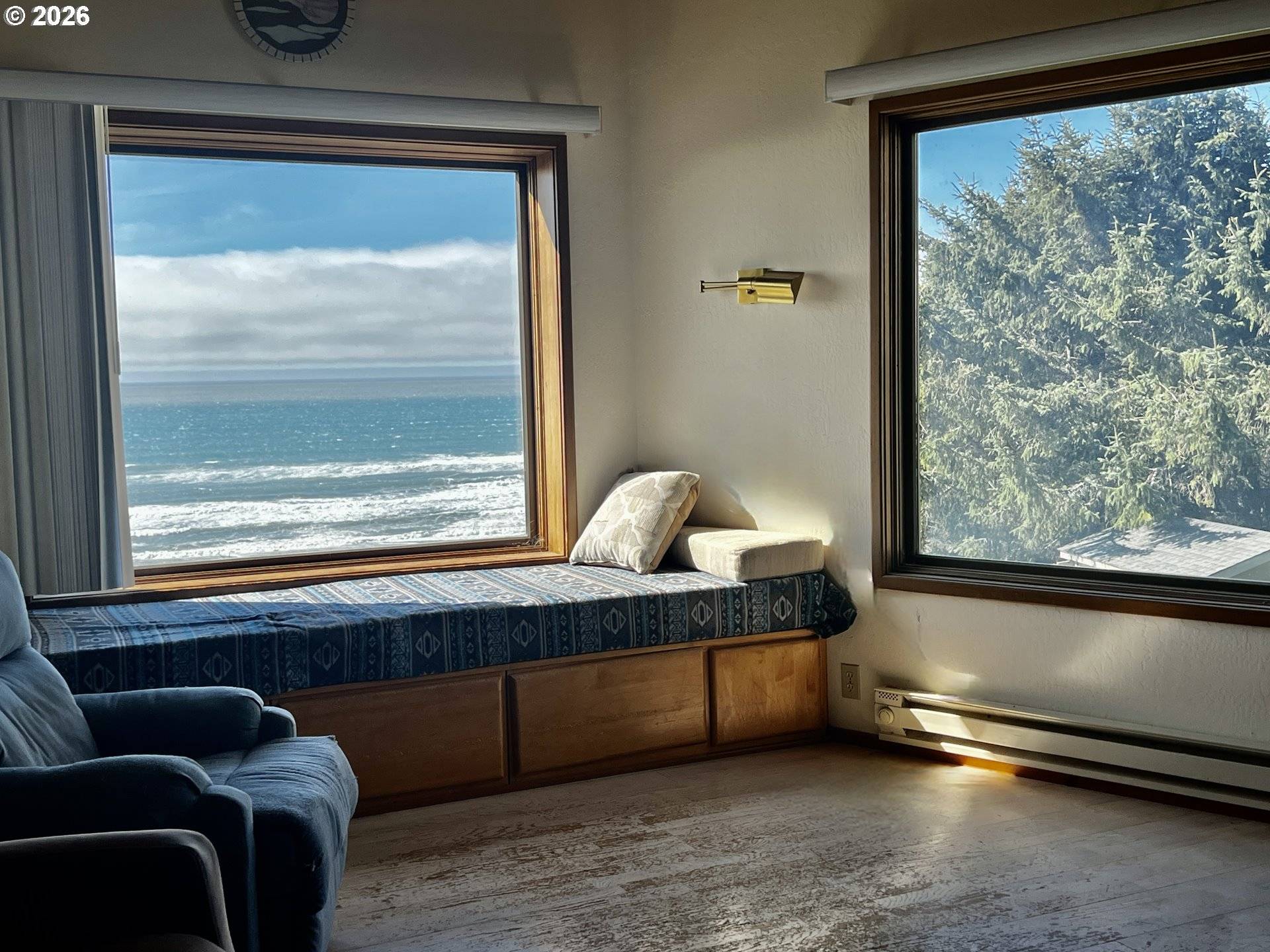 94444 LINDA LN, Gold Beach, OR 97444