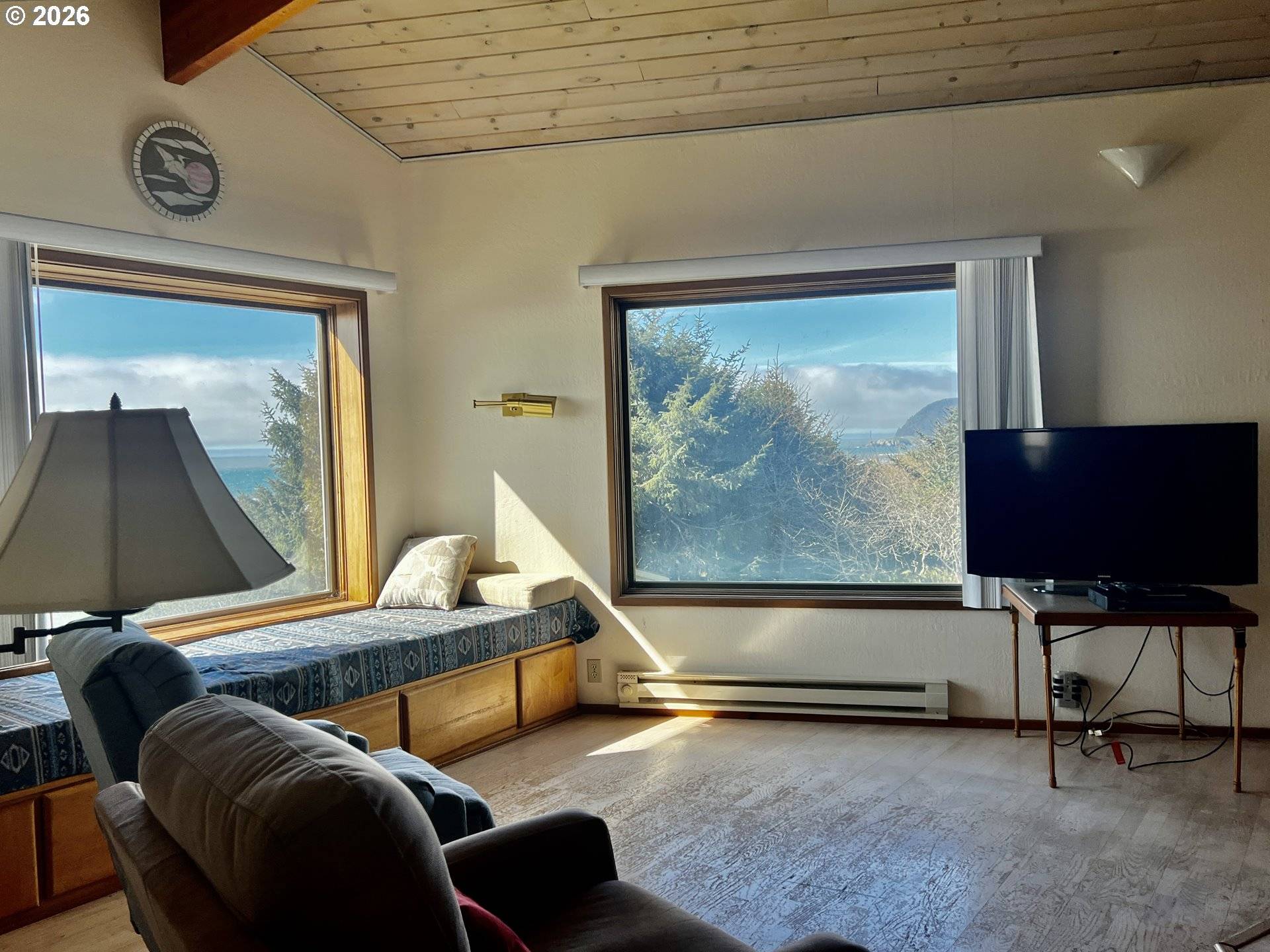 94444 LINDA LN, Gold Beach, OR 97444