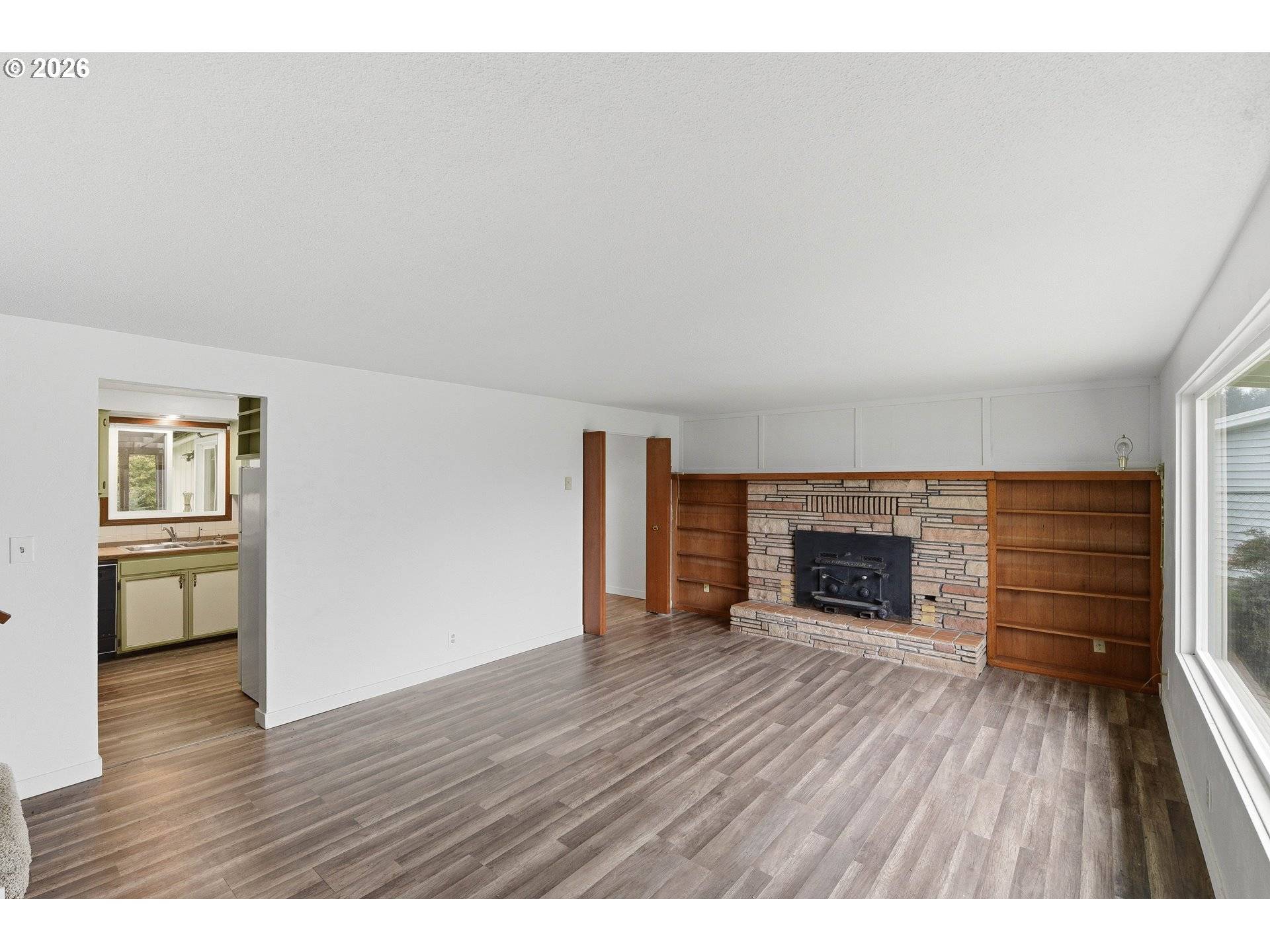 2350 HIGH ST, Reedsport, OR 97467