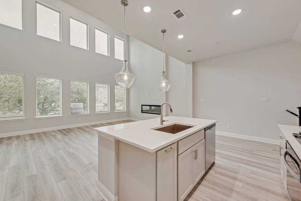 8159 Challenger Lane, Frisco, TX 75034