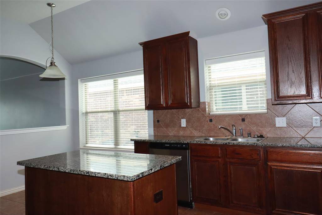 205 Cedar Creek Drive, Princeton, TX 75407