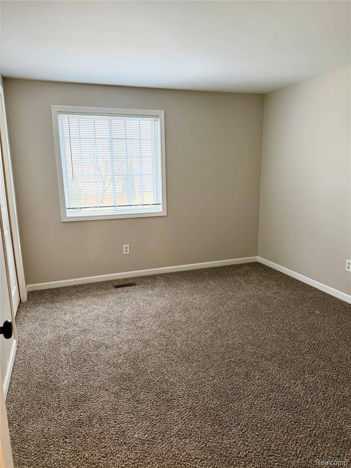 16006 Terrace Village DR, Taylor, MI 48180