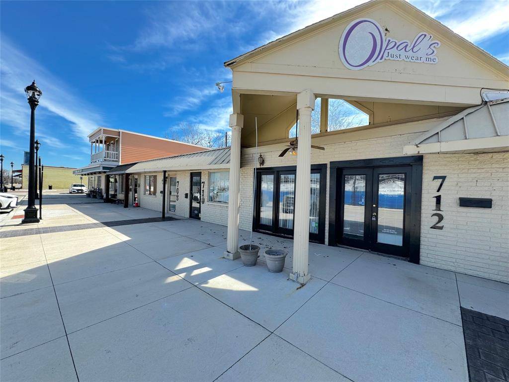 708 Cedar Street, Cedar Hill, TX 75104