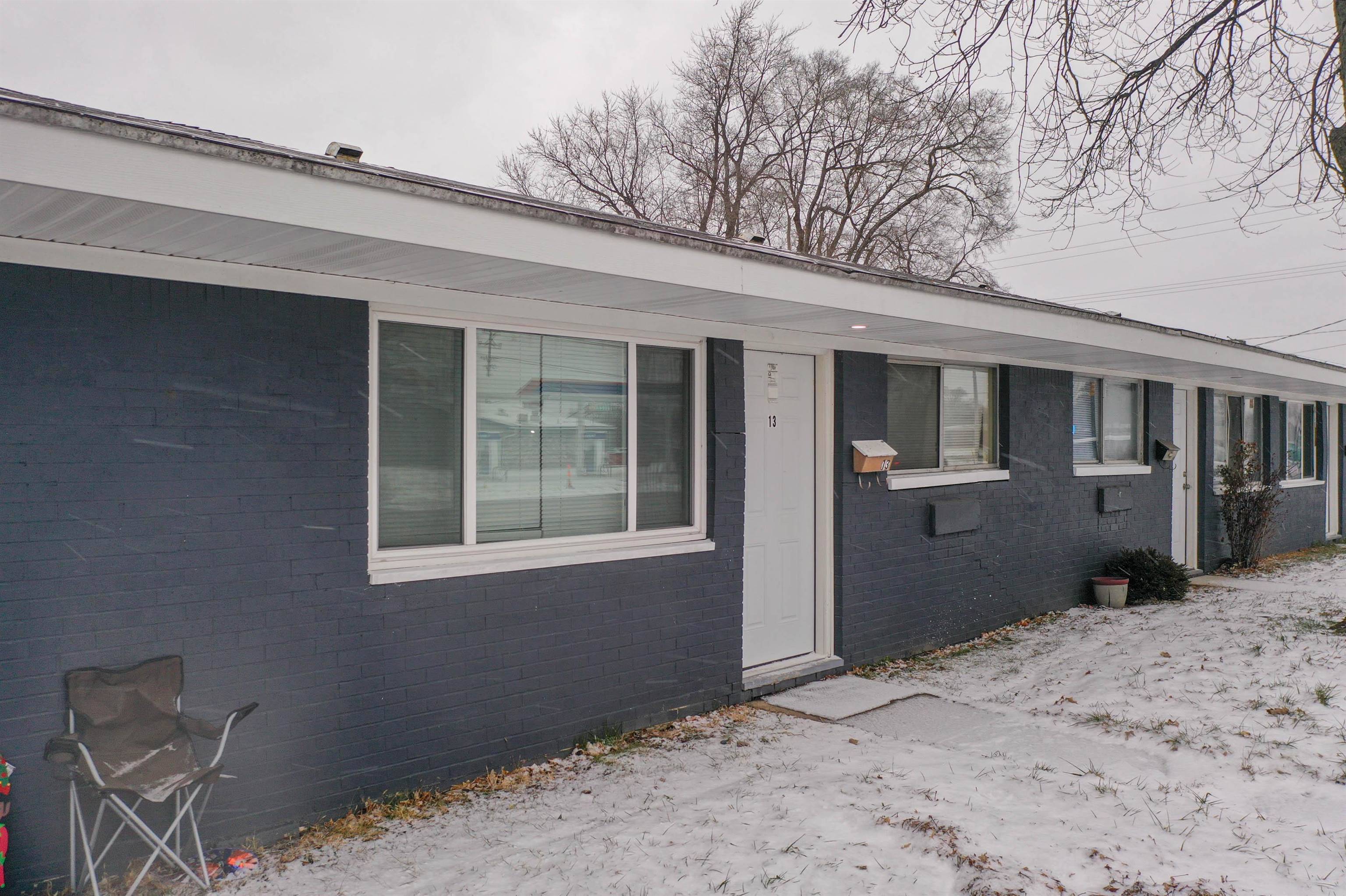 3817 Lippincott Apt 13 BLVD, Flint, MI 48507