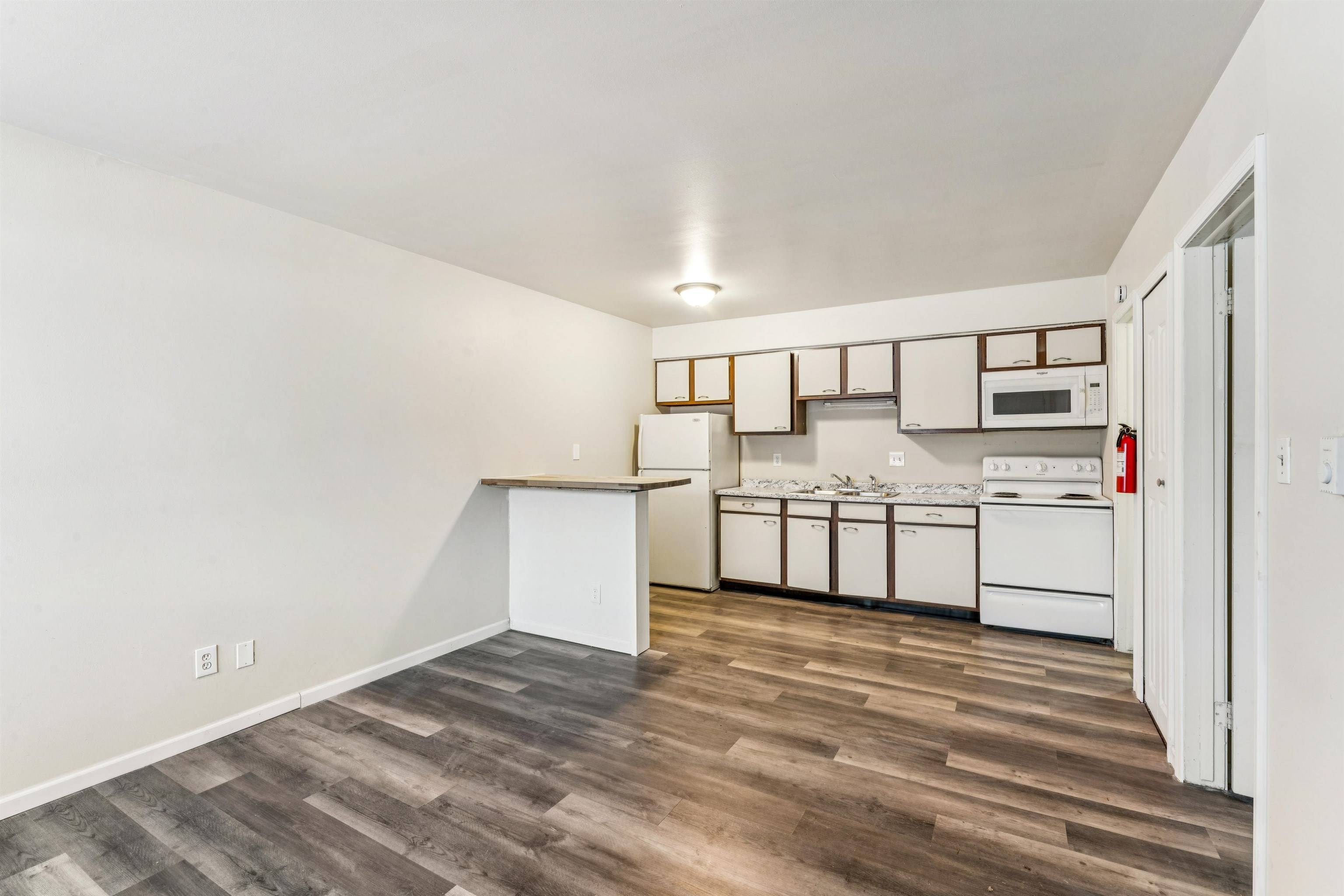 3817 Lippincott Apt 13 BLVD, Flintcity_genesee, MI 48507