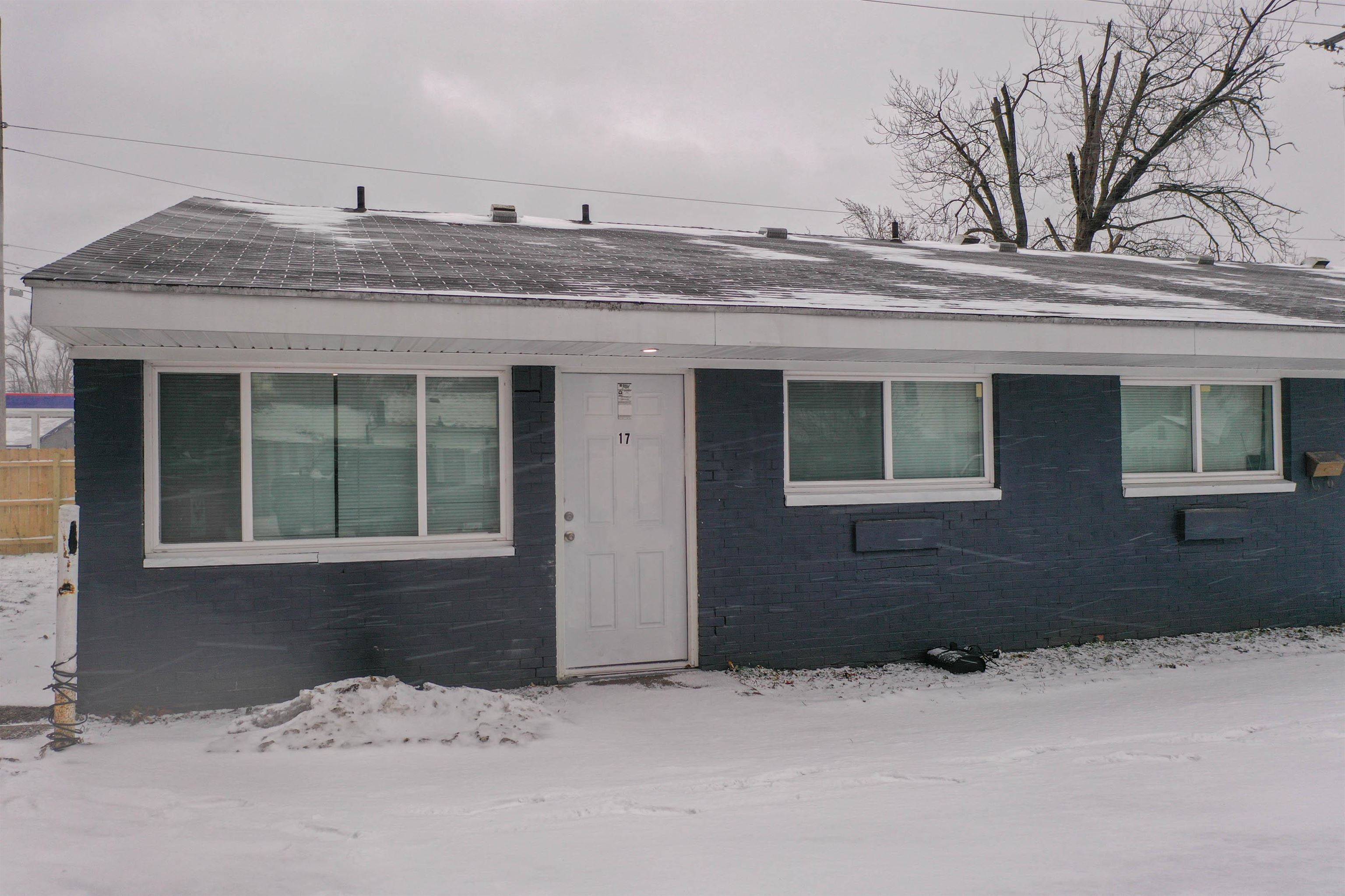 3817 Lippincott Apt 17 BLVD, Flint, MI 48507