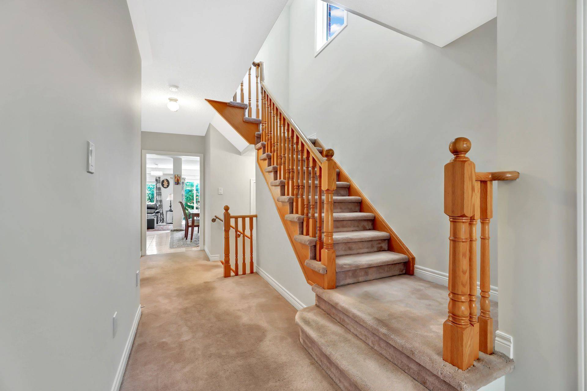 62 Martini DR, Richmond Hill, ON L4S 2T7