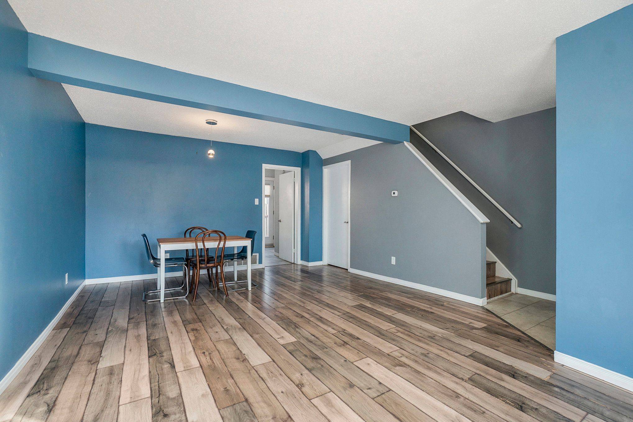 6 Henfield AVE #D, Barrhaven, ON K2J 1P2