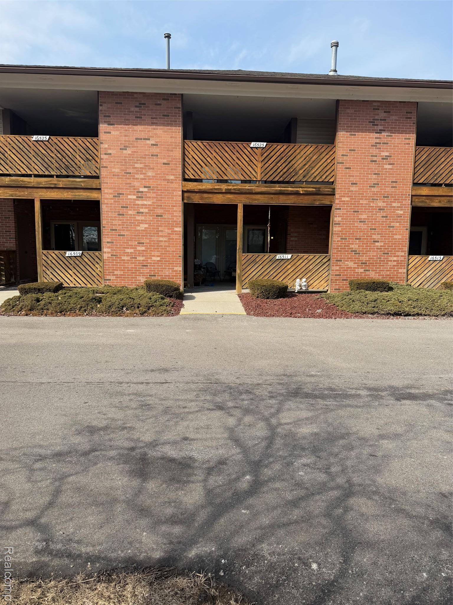 16525 WOODLANE #138, Fraser, MI 48026