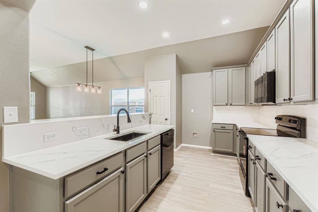 7723 Water Fowl Trail, Arlington, TX 76002