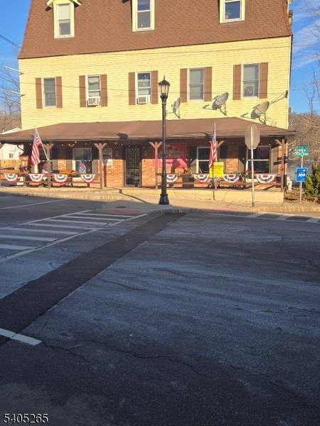 1 Wantage Ave, Branchville Boro, NJ 07826