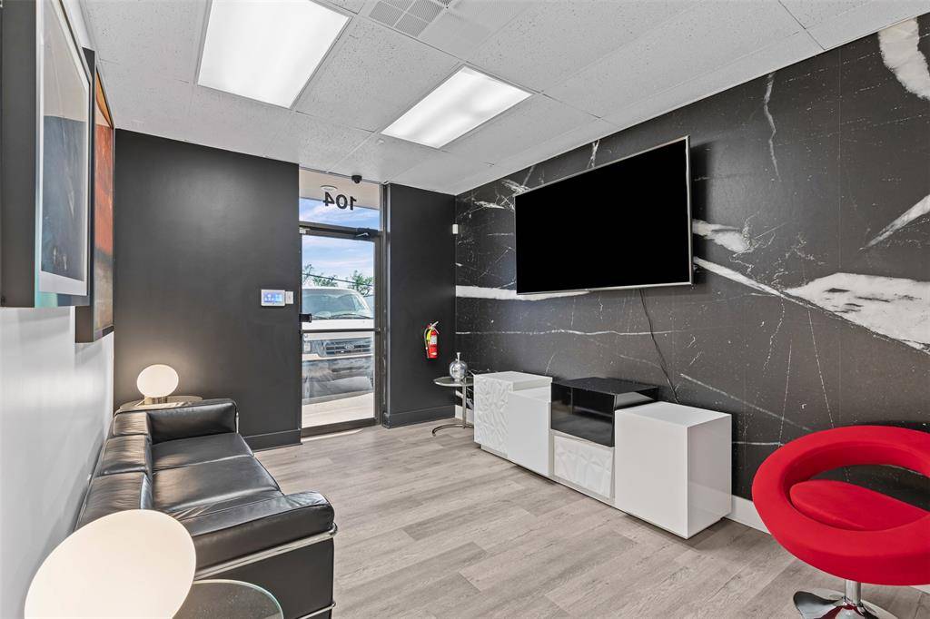 11127 Shady Trail #104, Dallas, TX 75229