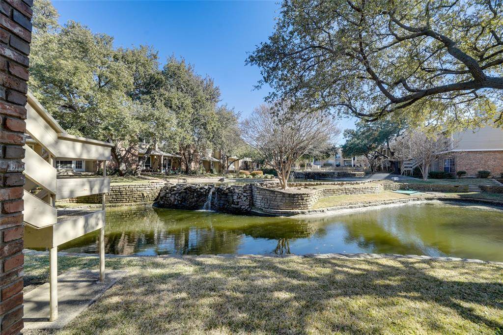 3550 Country Square Drive #411, Carrollton, TX 75006