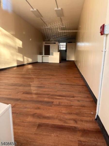 185 N Washington Ave, Bergenfield Boro, NJ 07621