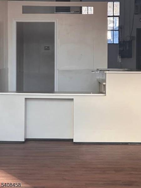 185 N Washington Ave, Bergenfield Boro, NJ 07621