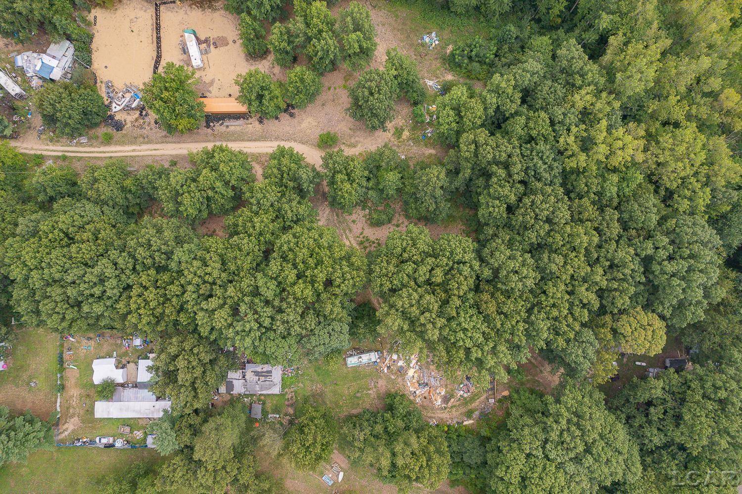 4260 & 4264 S Lake Wilson RD, Cambria Twp, MI 49242