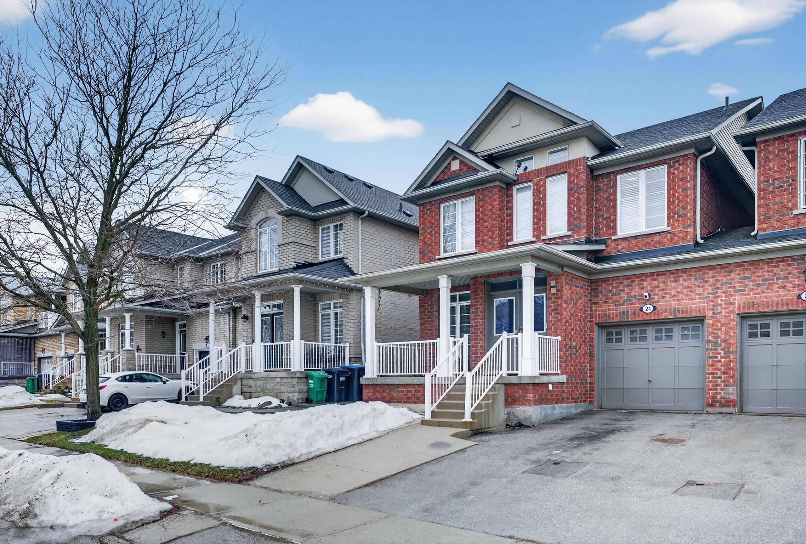 24 Overture LN, Brampton, ON L6S 6H9