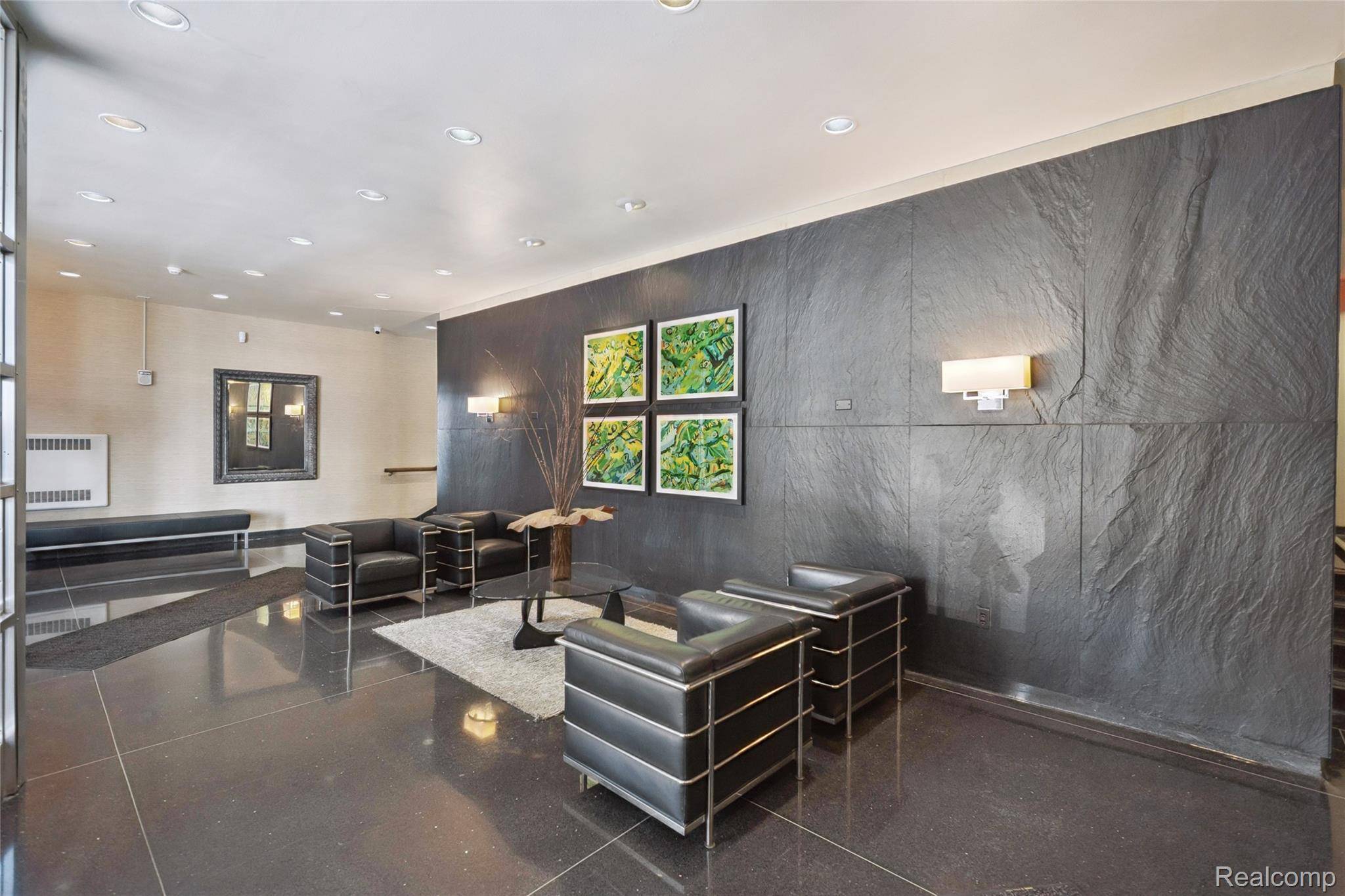 8200 E Jefferson AVE #209, Detroit, MI 48214