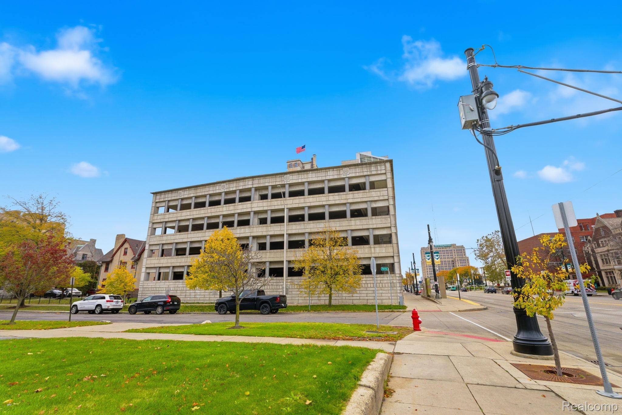 15 E Kirby ST #204, Detroit, MI 48202