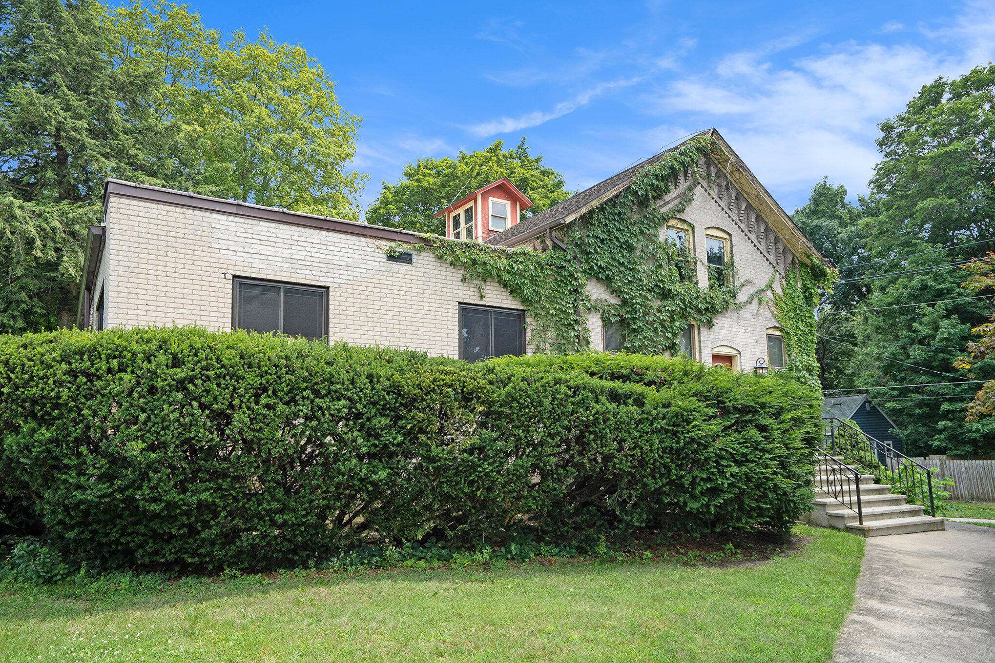 801 Portage AVE, Three Rivers City, MI 49093