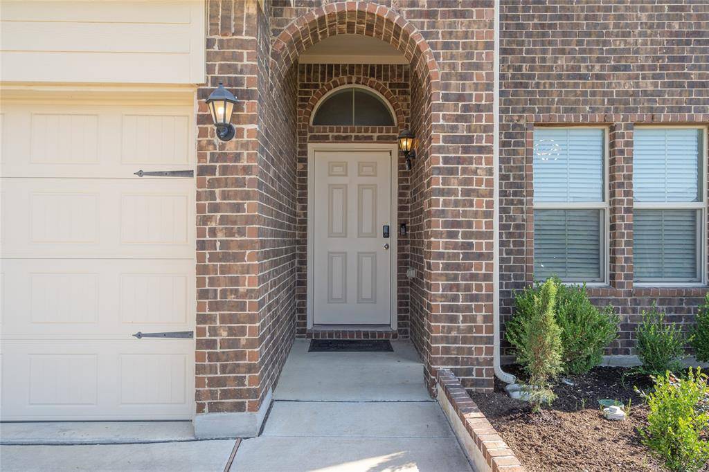 400 Cameron Hill Point, Fort Worth, TX 76134