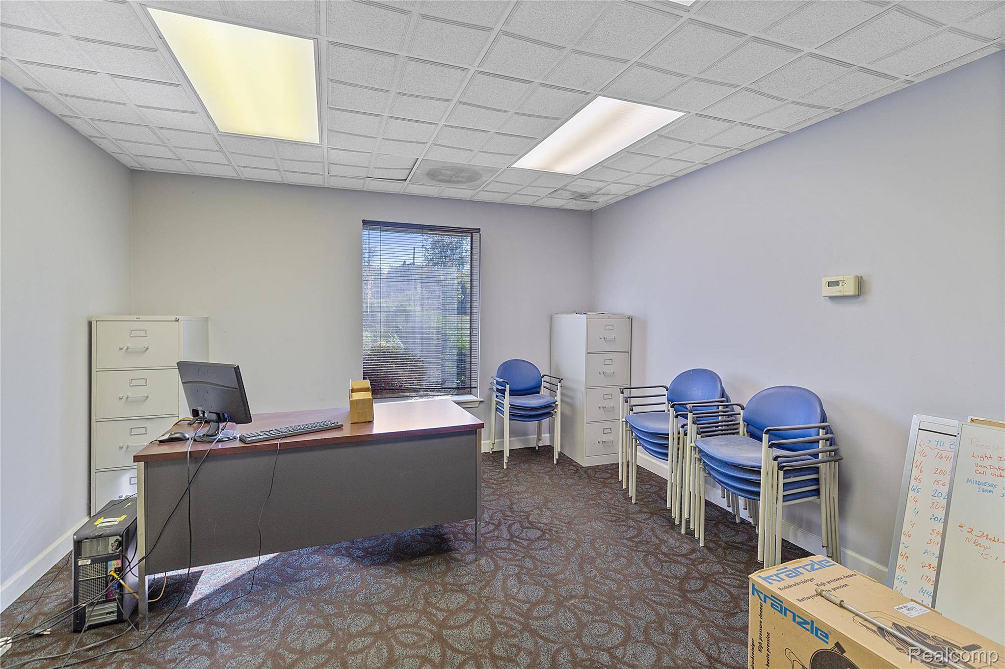 1250 W Hamlin RD, Rochester Hills, MI 48309