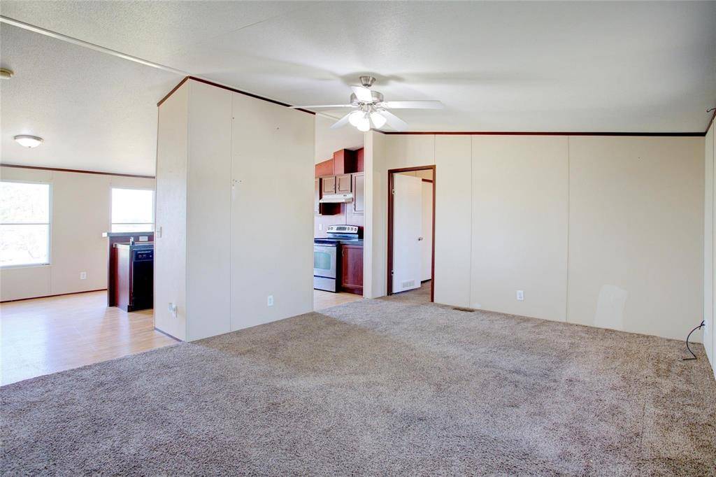 6133 Fm 2415, Alvarado, TX 76009