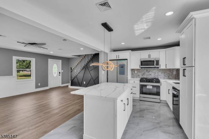 14 Melbourne Ln, Willingboro Twp., NJ 08046