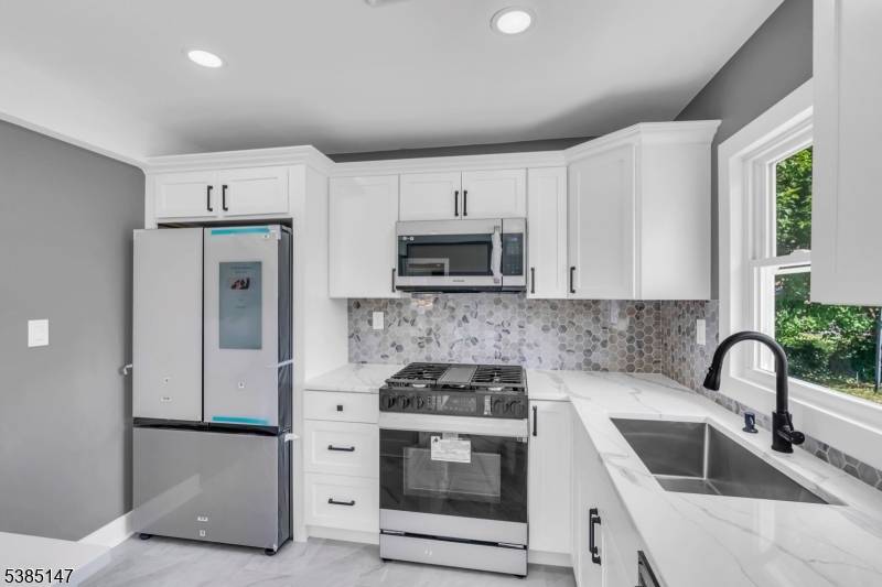 14 Melbourne Ln, Willingboro Twp., NJ 08046