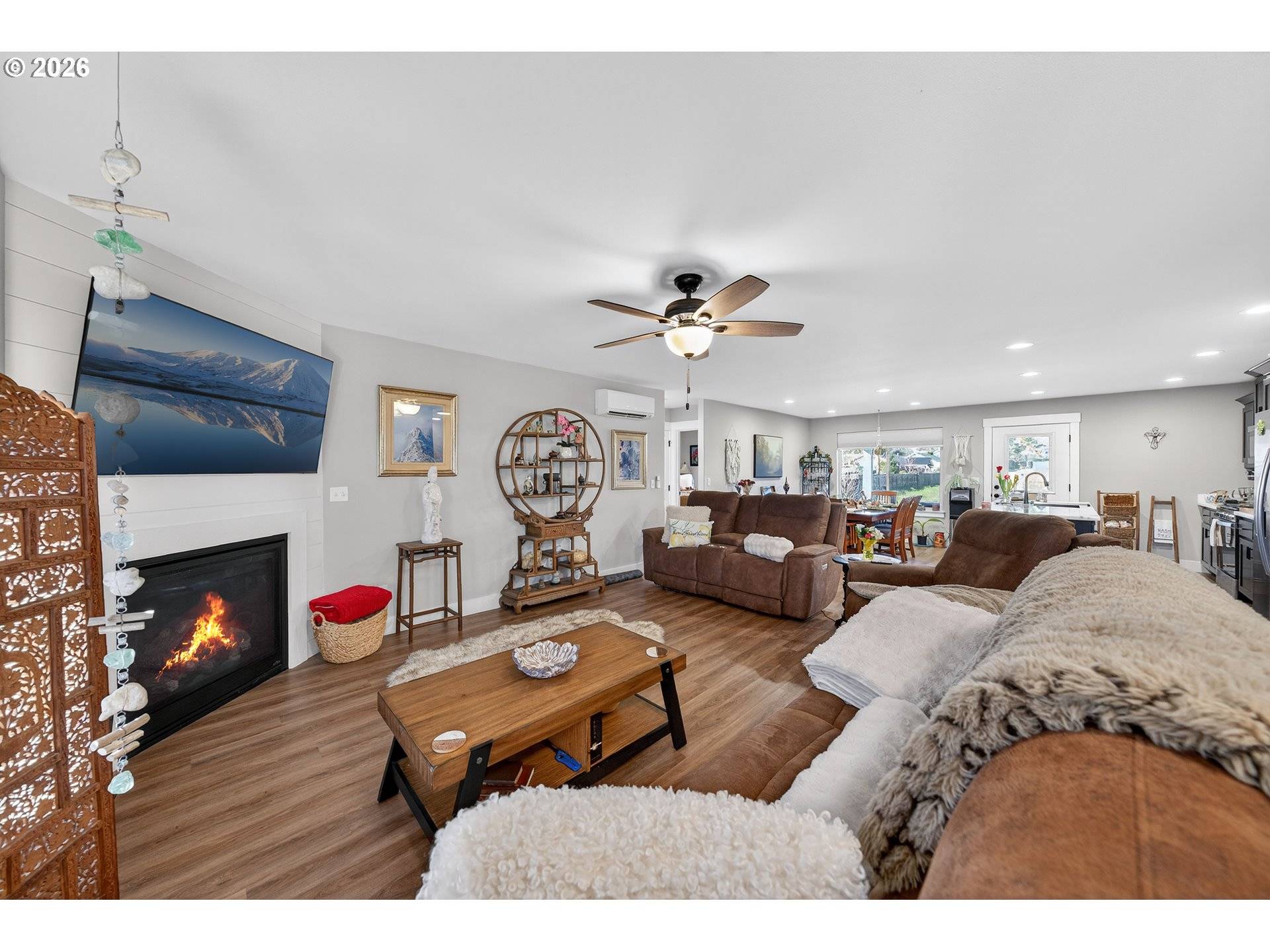 669 NW T ST, Winston, OR 97496