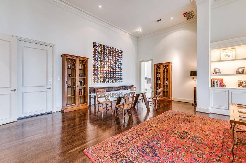 3535 Gillespie Street #604, Dallas, TX 75219