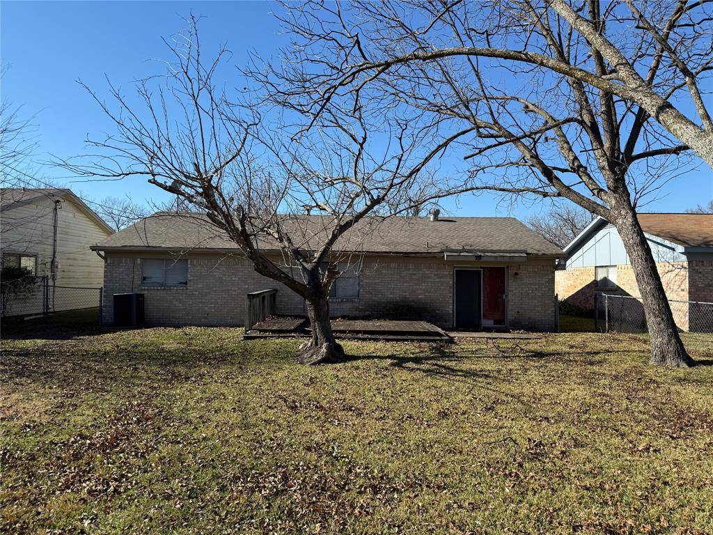 1334 Rutherford Drive, Mesquite, TX 75149
