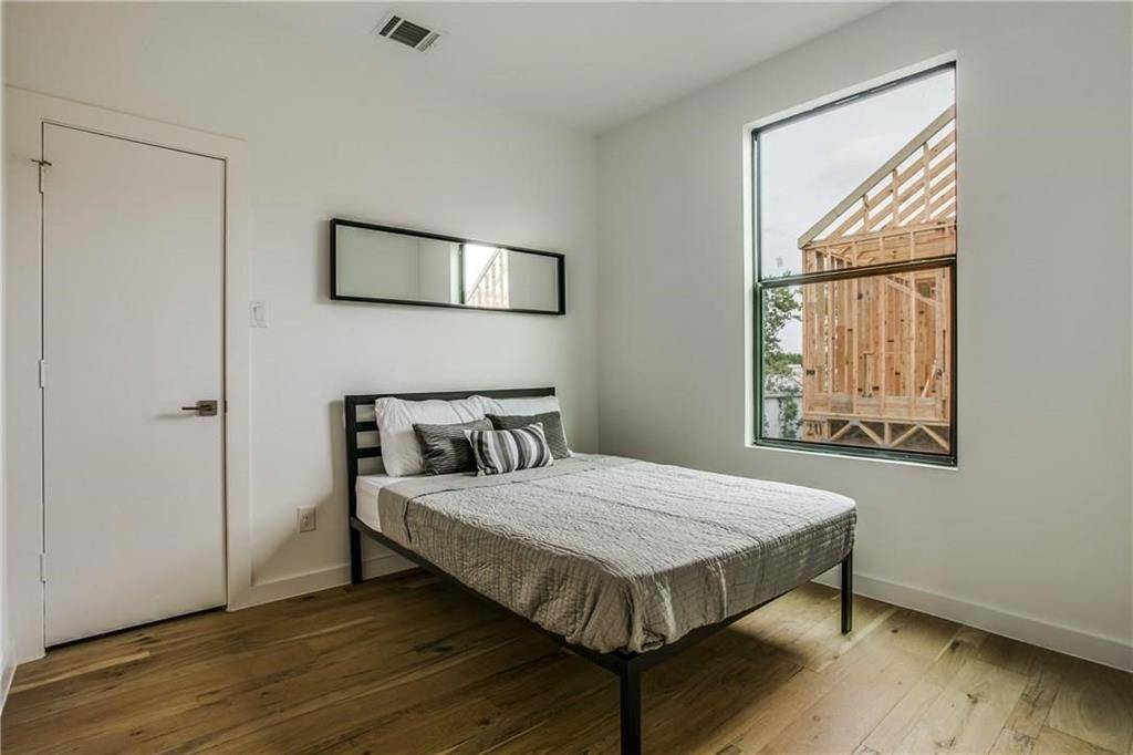 2619 Kimsey Drive #102, Dallas, TX 75235