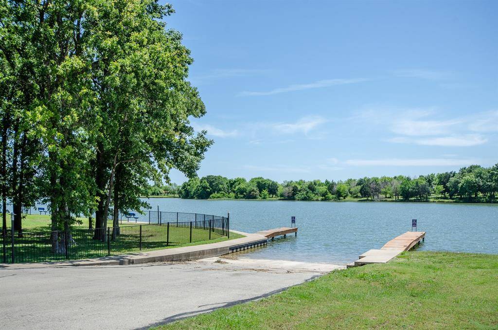 Lot 602 Clear Water Court, Corsicana, TX 75109