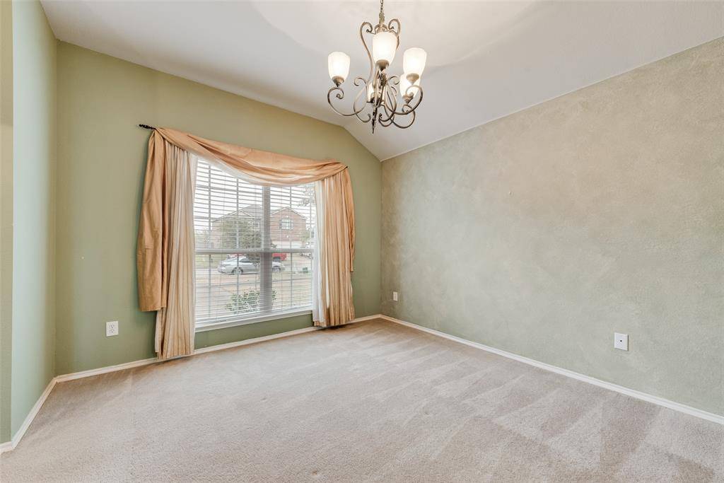 2801 Redwood Street, Royse City, TX 75189