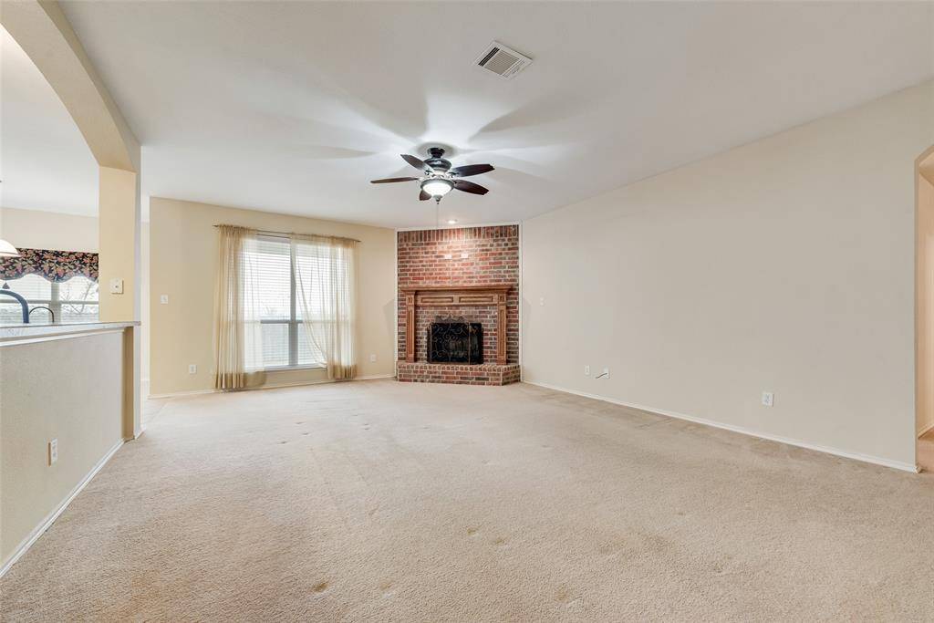 2801 Redwood Street, Royse City, TX 75189