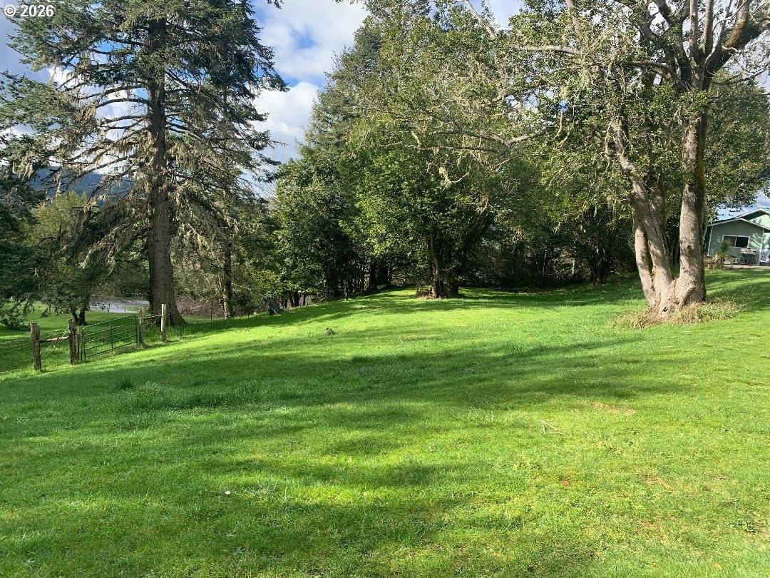 94211 MCNEELY LN, Coquille, OR 97423