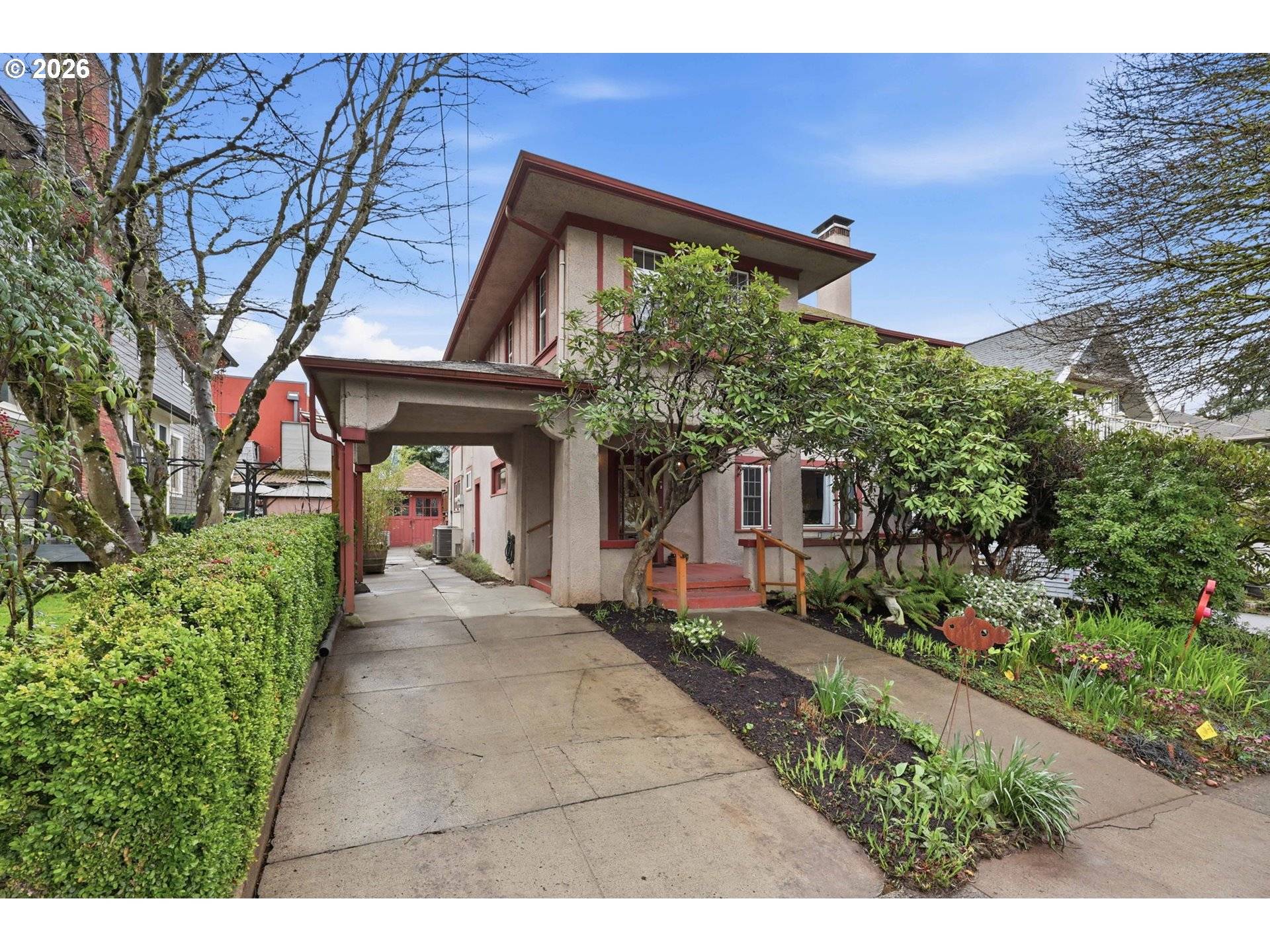 3136 NE COUCH ST, Portland, OR 97232