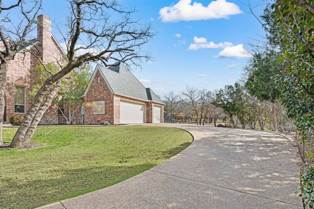 705 Johns Well Court, Argyle, TX 76226