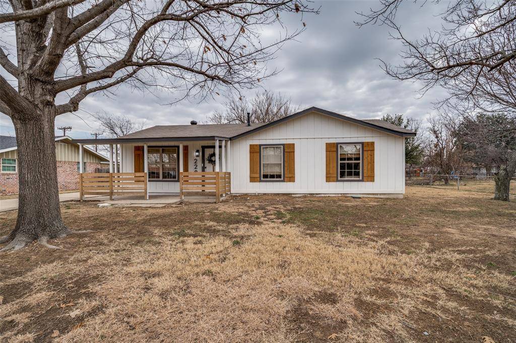 228 E Park Street, Little Elm, TX 75068
