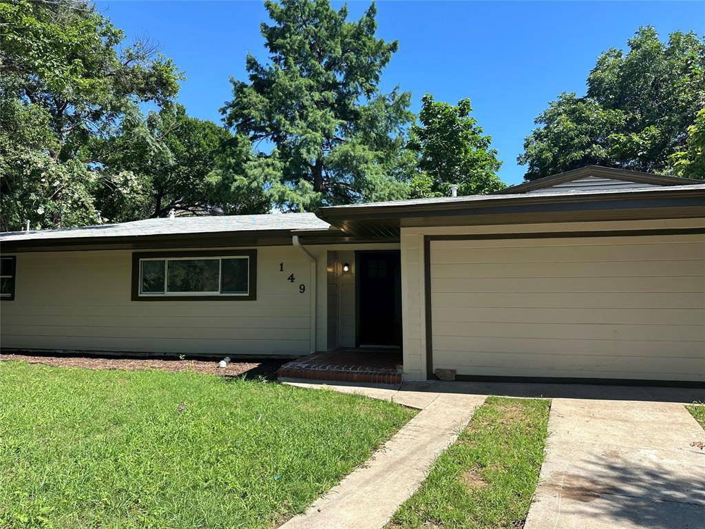 149 Parkwood Avenue, Arlington, TX 76013