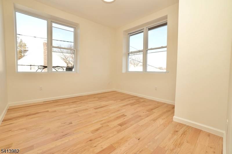 15 Palisade Ave Unit 7 #7, Bogota Boro, NJ 07603