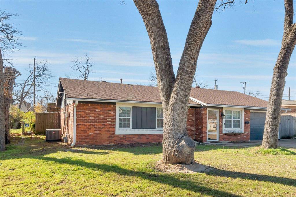 2320 Meadow Lark, Irving, TX 75060