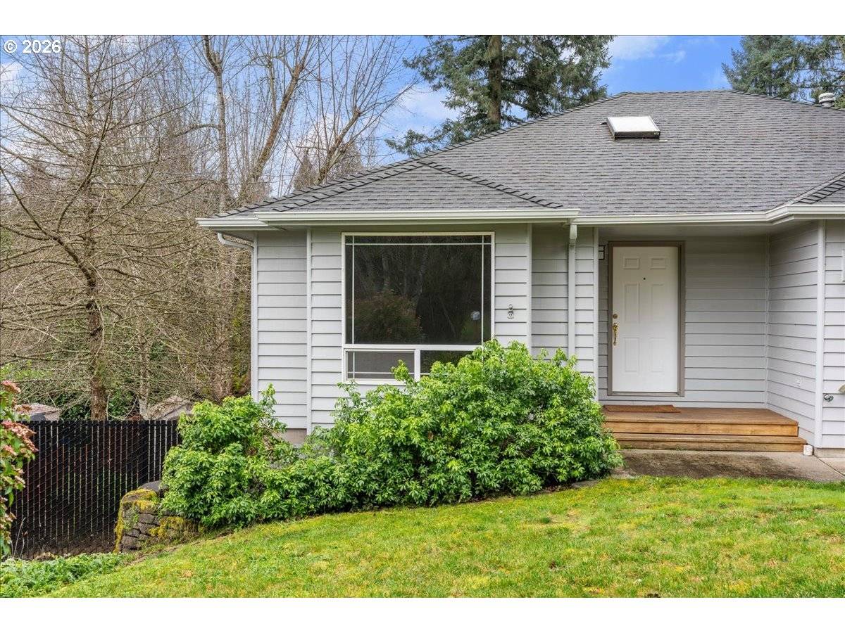 1064 ASHWOOD CT SE, Salem, OR 97302