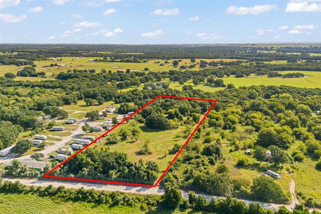 586 Hcr 1414, Covington, TX 76636