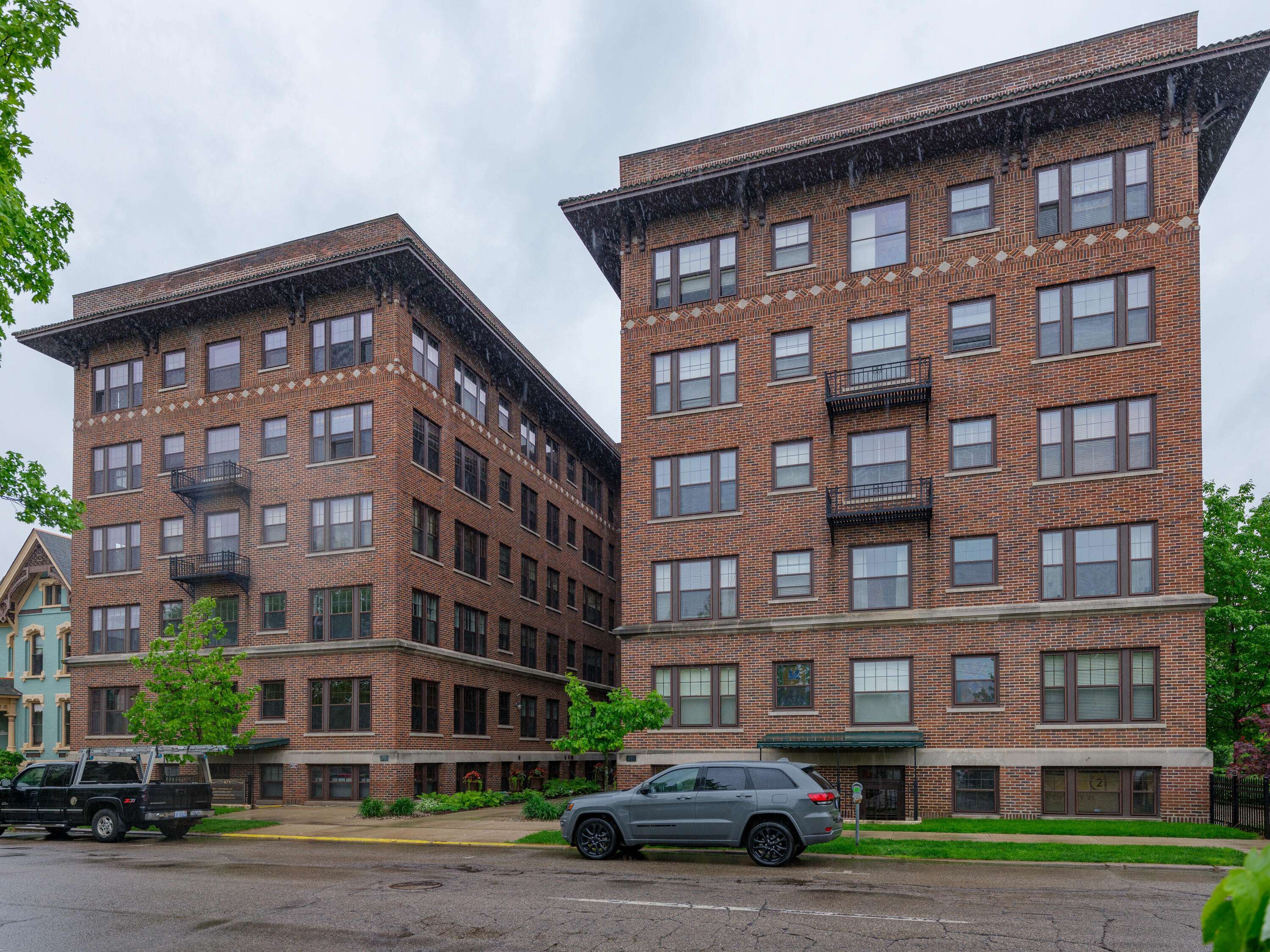 471 W South ST #207, Kalamazoo City, MI 49007