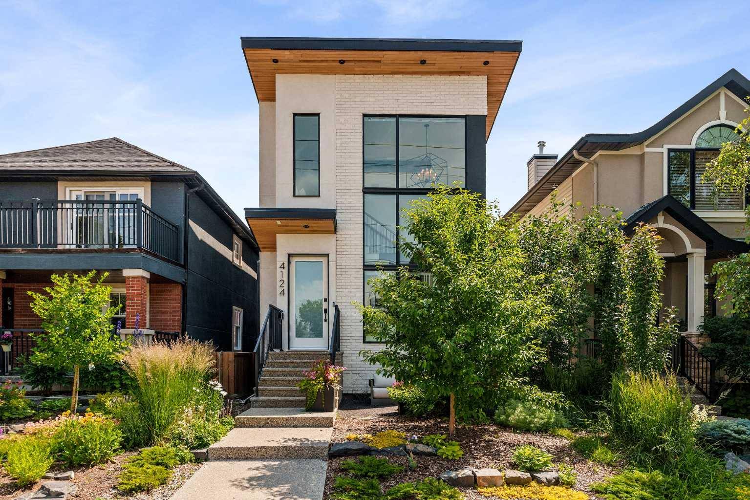 4124 19 ST SW, Calgary, AB T2T 4Y3