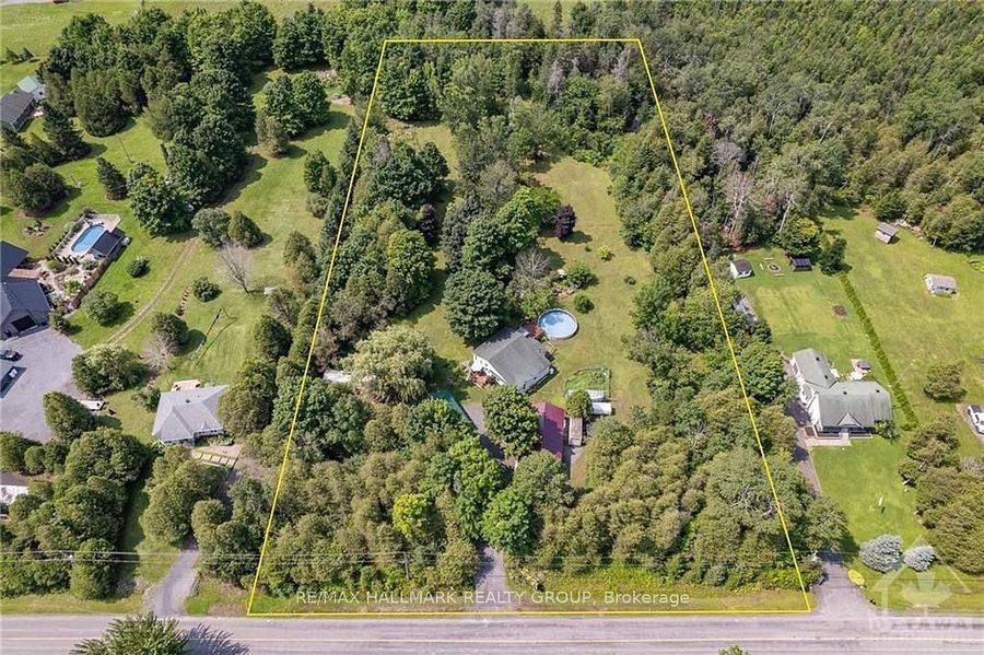 3838 KENYON DAM RD, North Glengarry, ON K0C 1A0
