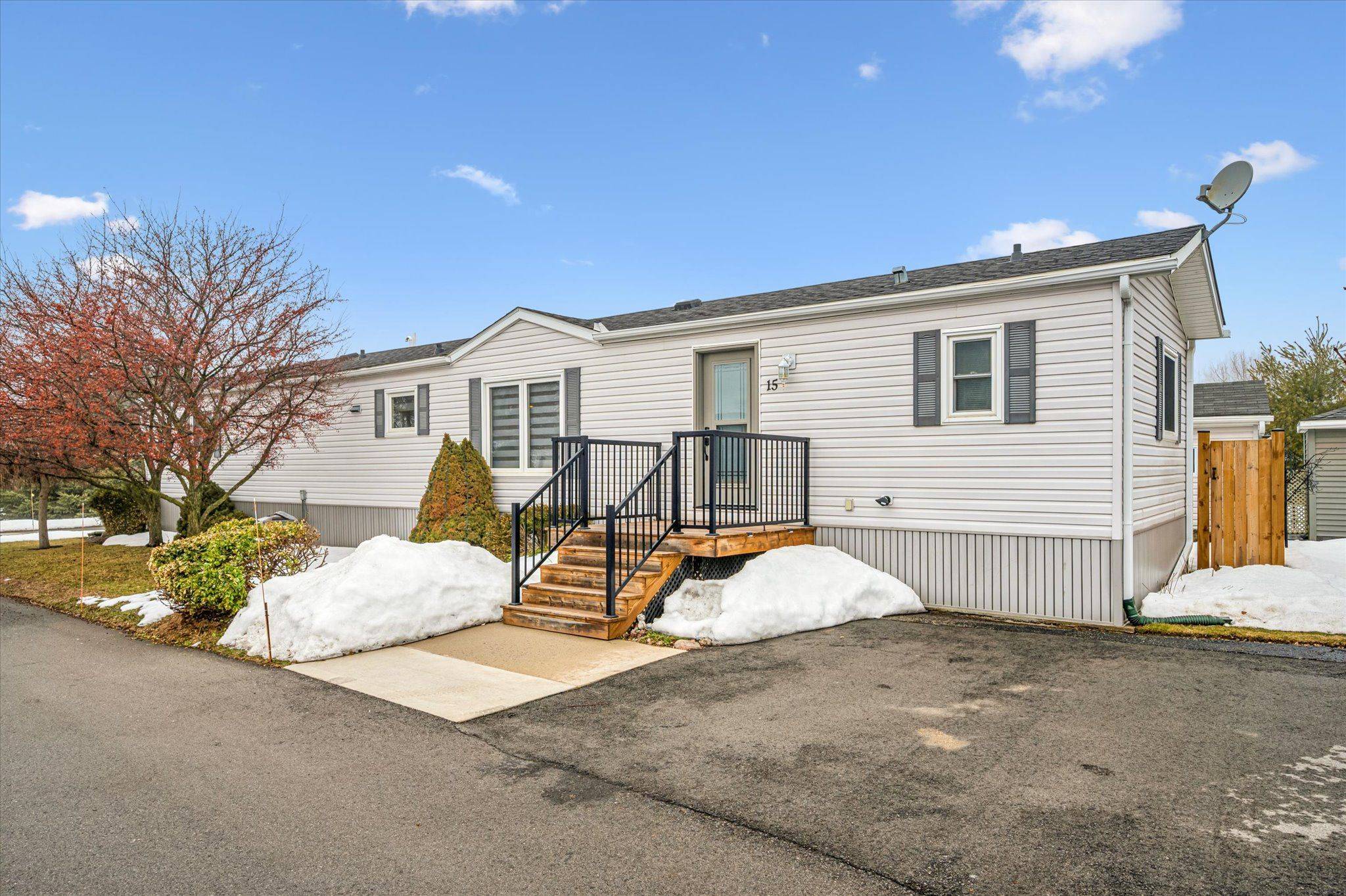 15 Elm ST, Puslinch, ON N0B 2J0