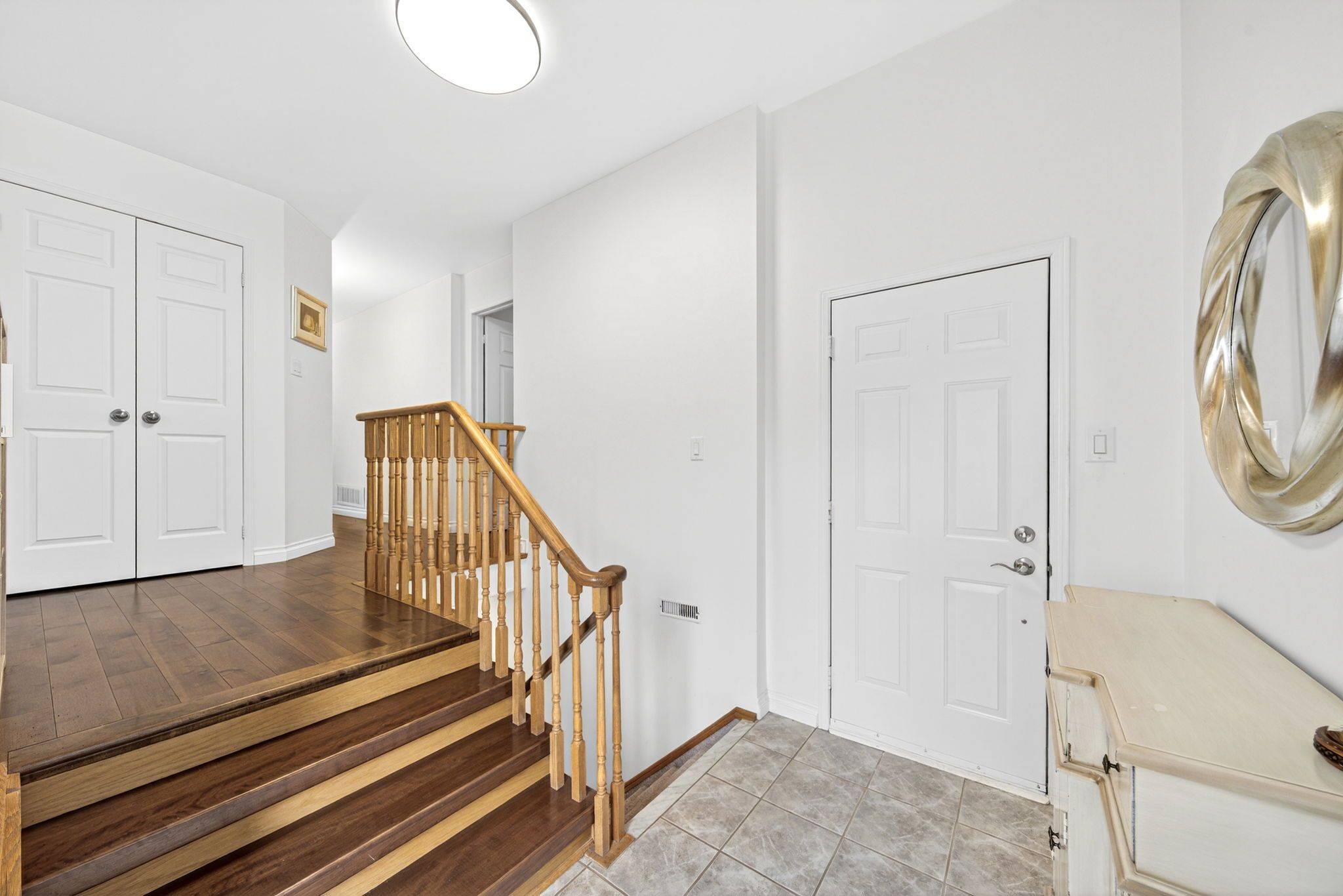 168 Hurst DR, Barrie, ON L4N 8P6